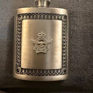 Vintage Military Selwyn Pewter Hip Flask Royal Australian Air Force RAAF Emblem
